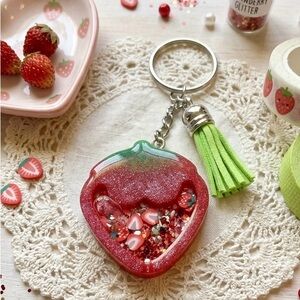 🍓 Berry Sweet Strawberry Resin Keychain 🍓